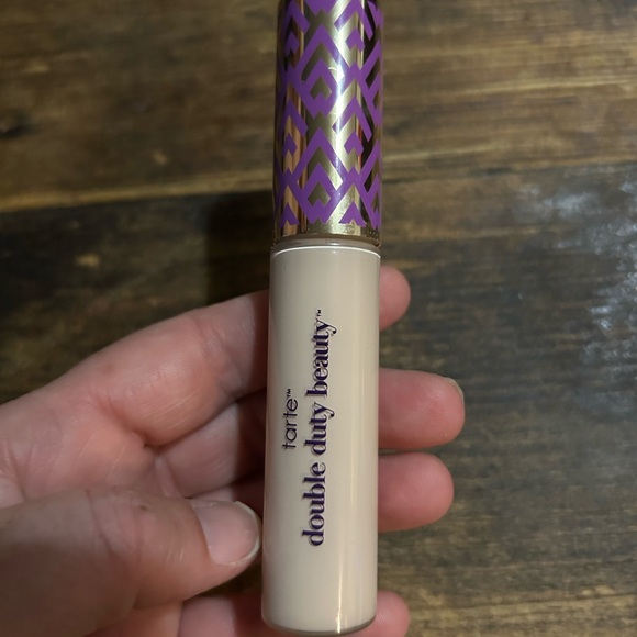TARTE Shape Tape Contour Concealer Shade 12S Fair - Picture 3 of 3